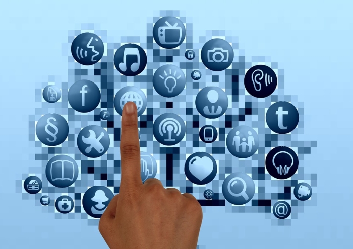 internet700px